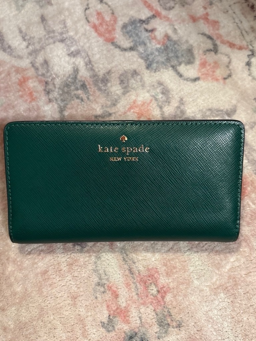 kate spade emerald green saffiano continental wallet with gold logo